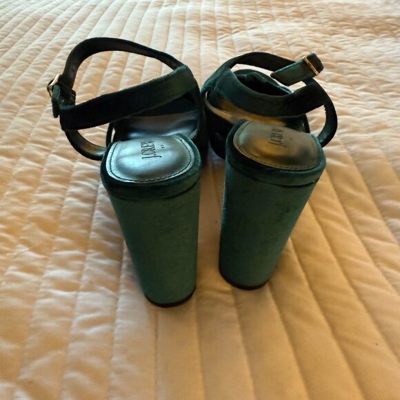 New J Crew Velvet Platform Sandals in Academic Green, size 8 - Picture 7 of 8